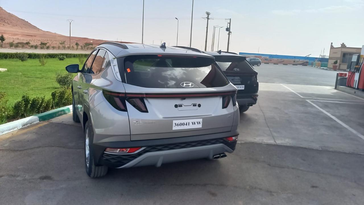 HYUNDAI TUCSON GRIS